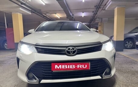 Toyota Camry, 2016 год, 2 650 000 рублей, 4 фотография