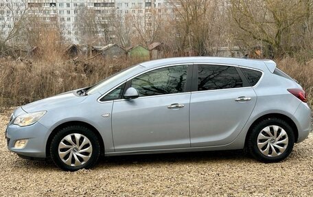 Opel Astra J, 2011 год, 775 000 рублей, 5 фотография