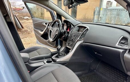 Opel Astra J, 2011 год, 775 000 рублей, 20 фотография