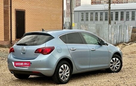 Opel Astra J, 2011 год, 775 000 рублей, 8 фотография