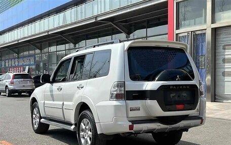 Mitsubishi Pajero IV, 2020 год, 3 900 000 рублей, 5 фотография