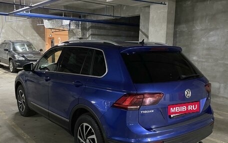 Volkswagen Tiguan II, 2018 год, 2 700 000 рублей, 5 фотография