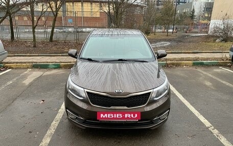 KIA Rio III рестайлинг, 2016 год, 1 100 000 рублей, 3 фотография