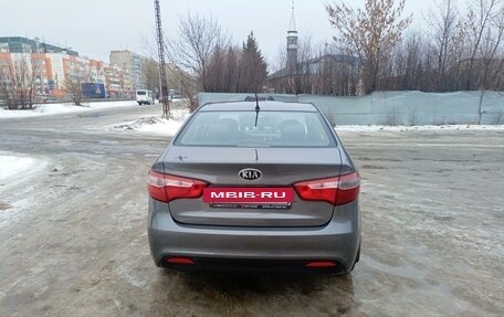 KIA Rio III рестайлинг, 2014 год, 850 000 рублей, 3 фотография