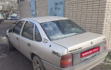 Opel Vectra A, 1989 год, 110 000 рублей, 2 фотография