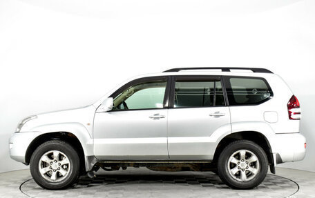 Toyota Land Cruiser Prado 120 рестайлинг, 2008 год, 3 906 000 рублей, 8 фотография