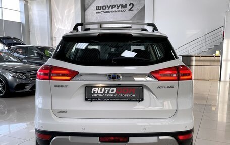 Geely Atlas I, 2018 год, 1 767 000 рублей, 8 фотография