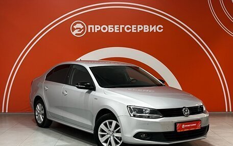 Volkswagen Jetta VI, 2013 год, 1 230 000 рублей, 3 фотография