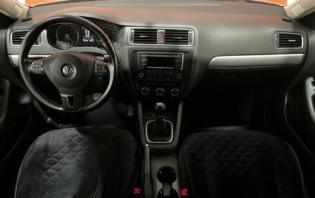 Volkswagen Jetta VI, 2013 год, 1 230 000 рублей, 9 фотография