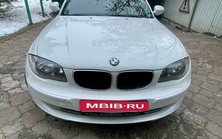 BMW 1 серия, 2011 год, 930 000 рублей, 7 фотография