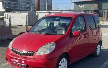 Toyota FunCargo, 2001 год, 650 000 рублей, 6 фотография