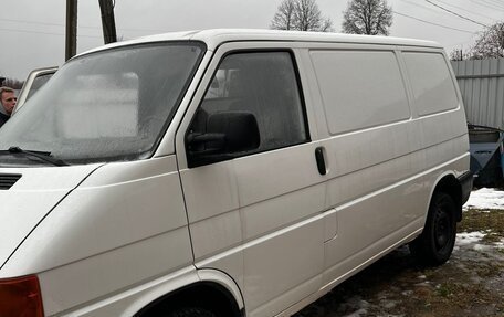 Volkswagen Transporter T4, 1996 год, 650 000 рублей, 2 фотография