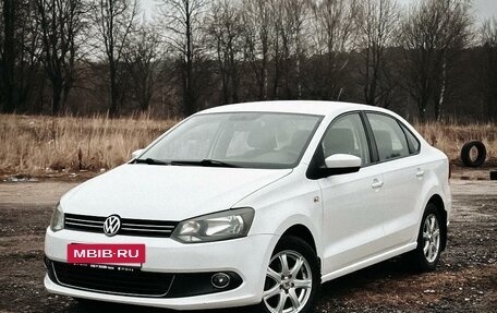 Volkswagen Polo VI (EU Market), 2013 год, 1 200 000 рублей, 3 фотография