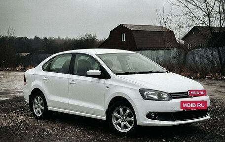 Volkswagen Polo VI (EU Market), 2013 год, 1 200 000 рублей, 2 фотография