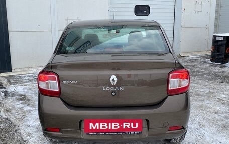 Renault Logan II, 2018 год, 870 000 рублей, 4 фотография