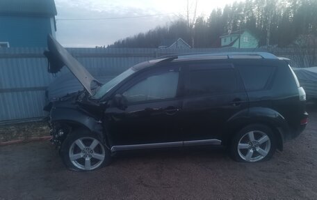 Mitsubishi Outlander III рестайлинг 3, 2007 год, 500 000 рублей, 21 фотография