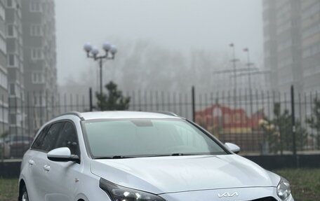 KIA cee'd III, 2021 год, 2 220 000 рублей, 1 фотография