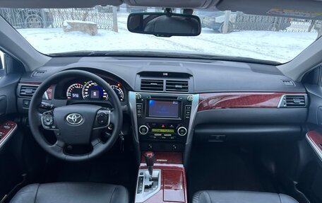 Toyota Camry, 2014 год, 1 899 000 рублей, 22 фотография