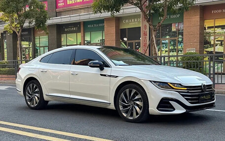 Volkswagen Arteon I, 2022 год, 3 000 100 рублей, 2 фотография