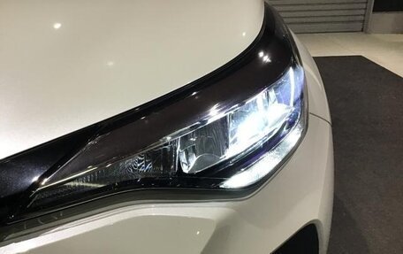 Toyota C-HR I рестайлинг, 2021 год, 1 680 015 рублей, 14 фотография