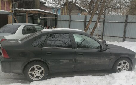 Opel Vectra B рестайлинг, 1999 год, 200 000 рублей, 3 фотография