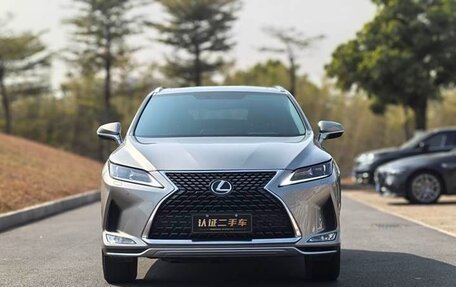 Lexus RX IV рестайлинг, 2022 год, 5 050 000 рублей, 1 фотография