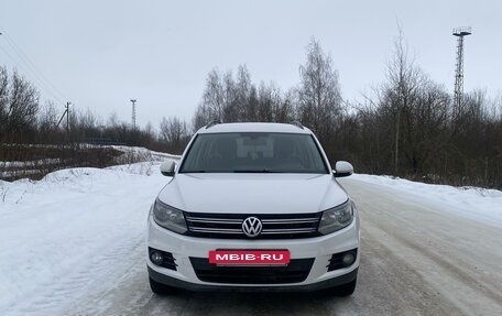 Volkswagen Tiguan I, 2012 год, 1 150 000 рублей, 2 фотография