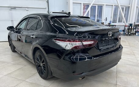 Toyota Camry, 2020 год, 3 390 000 рублей, 3 фотография