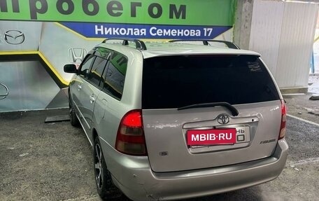 Toyota Corolla, 2001 год, 675 000 рублей, 4 фотография