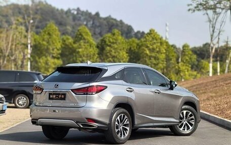 Lexus RX IV рестайлинг, 2022 год, 5 050 000 рублей, 6 фотография