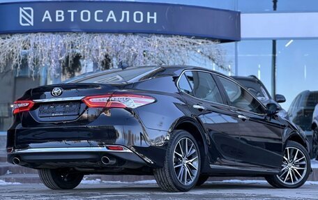 Toyota Camry, 2023 год, 4 690 000 рублей, 3 фотография