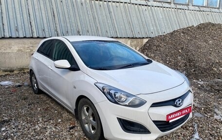 Hyundai i30 II рестайлинг, 2013 год, 1 150 000 рублей, 4 фотография