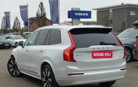 Volvo XC90 II рестайлинг, 2024 год, 7 150 000 рублей, 6 фотография