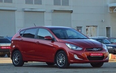 Hyundai Solaris II рестайлинг, 2012 год, 880 000 рублей, 1 фотография