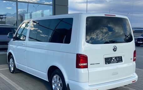 Volkswagen Multivan T5, 2010 год, 2 440 000 рублей, 6 фотография