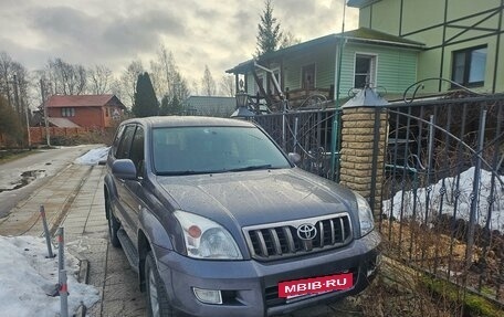 Toyota Land Cruiser Prado 120 рестайлинг, 2008 год, 2 100 000 рублей, 2 фотография