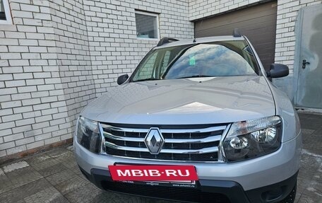 Renault Duster I рестайлинг, 2013 год, 1 350 000 рублей, 24 фотография