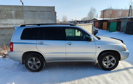 Toyota Kluger I, 2000 год, 900 000 рублей, 3 фотография