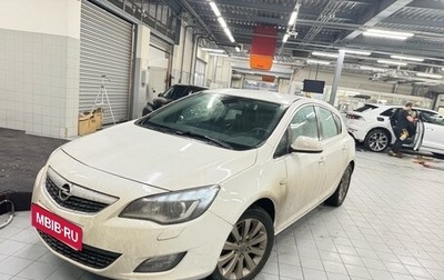 Opel Astra J, 2011 год, 815 000 рублей, 1 фотография