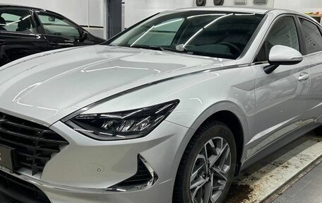 Hyundai Sonata VIII, 2021 год, 2 450 000 рублей, 1 фотография