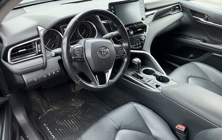 Toyota Camry, 2021 год, 2 999 000 рублей, 3 фотография