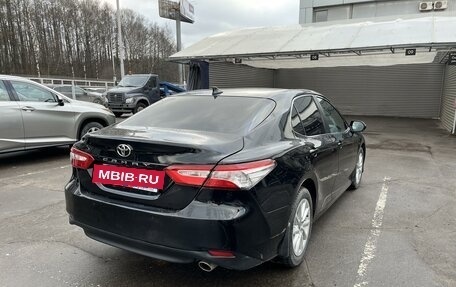 Toyota Camry, 2021 год, 2 999 000 рублей, 4 фотография