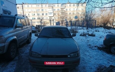 Toyota Camry, 1994 год, 200 000 рублей, 3 фотография