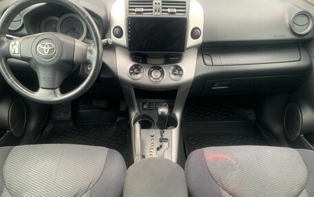 Toyota RAV4, 2008 год, 1 070 000 рублей, 14 фотография