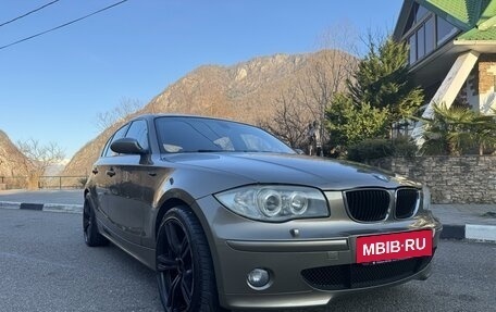 BMW 1 серия, 2005 год, 695 000 рублей, 9 фотография