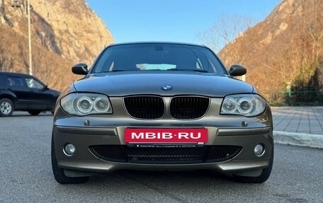 BMW 1 серия, 2005 год, 695 000 рублей, 3 фотография