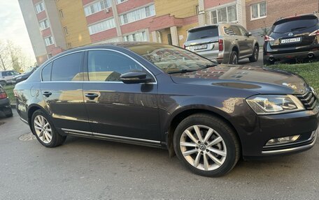 Volkswagen Passat B7, 2011 год, 1 190 000 рублей, 19 фотография