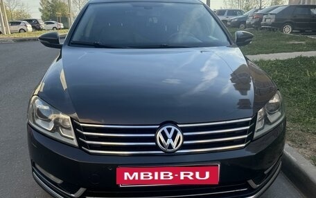 Volkswagen Passat B7, 2011 год, 1 190 000 рублей, 21 фотография