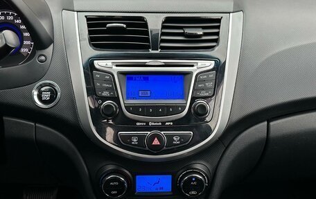 Hyundai Solaris II рестайлинг, 2013 год, 1 123 000 рублей, 22 фотография