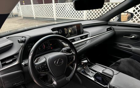 Lexus ES VII, 2019 год, 3 850 000 рублей, 4 фотография